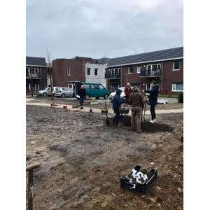 300m2 plukstroken aangelegd in binnentuin ZGR Swaenewoerd 